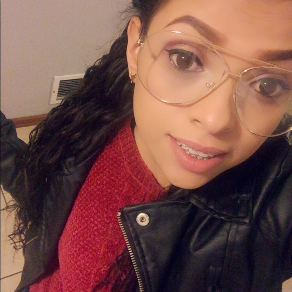 Meet your Posher, Tere